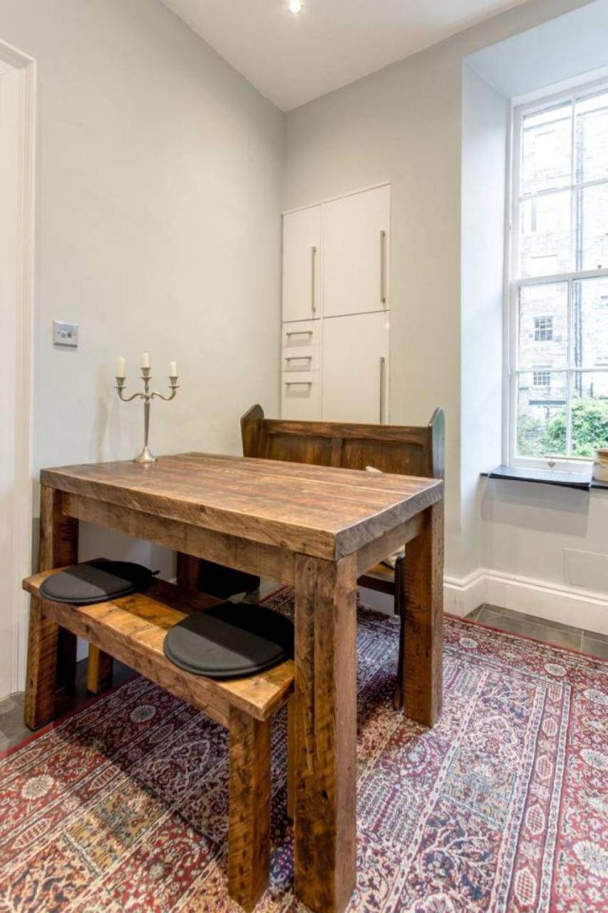 Joivy Converted Flat In Historic Building In New Town Edynburg Zewnętrze zdjęcie