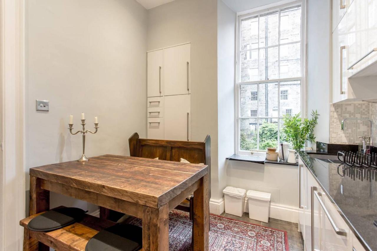 Joivy Converted Flat In Historic Building In New Town Edynburg Zewnętrze zdjęcie